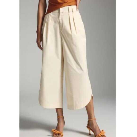 Anthropologie X Mare Mare Women's L Curved Hem Cropped Chino Pants Lt Sand NWT